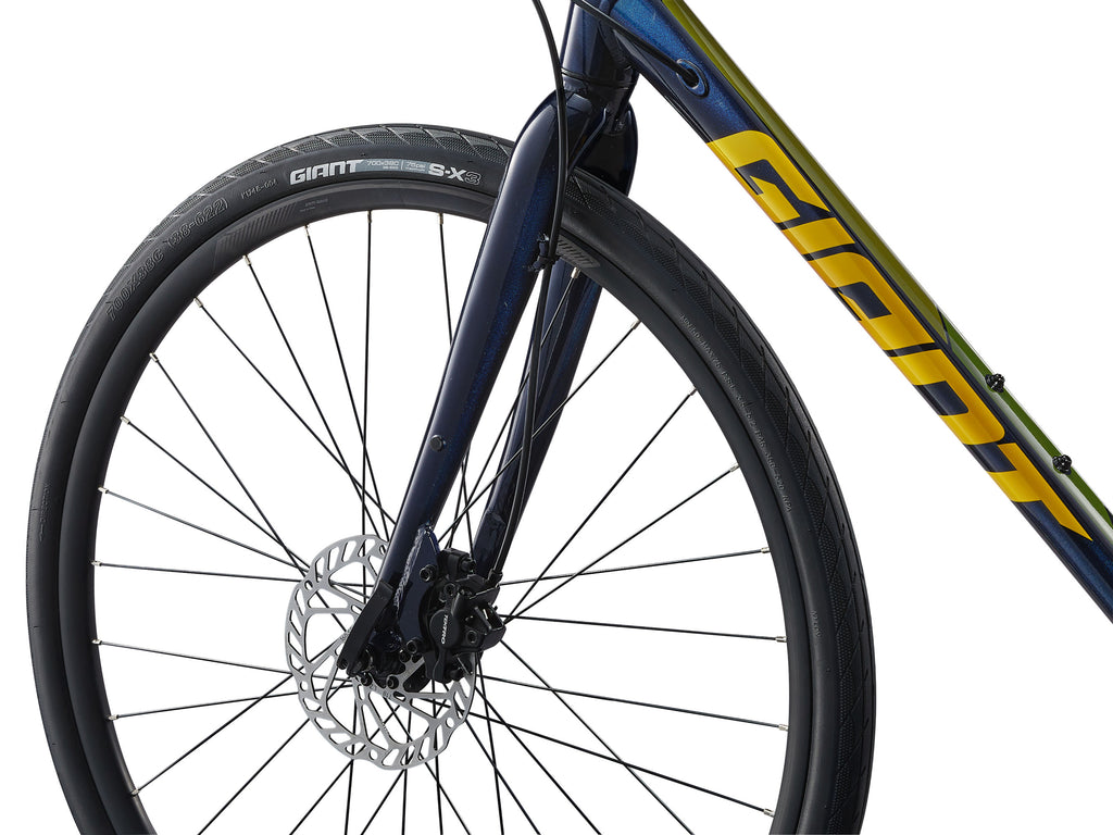 2025 Giant Cross City 3 Disc - Ultra Navy