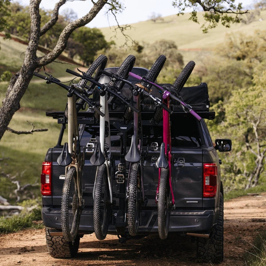 THULE REVERT 4-BIKE VERTICAL BIKE RACK