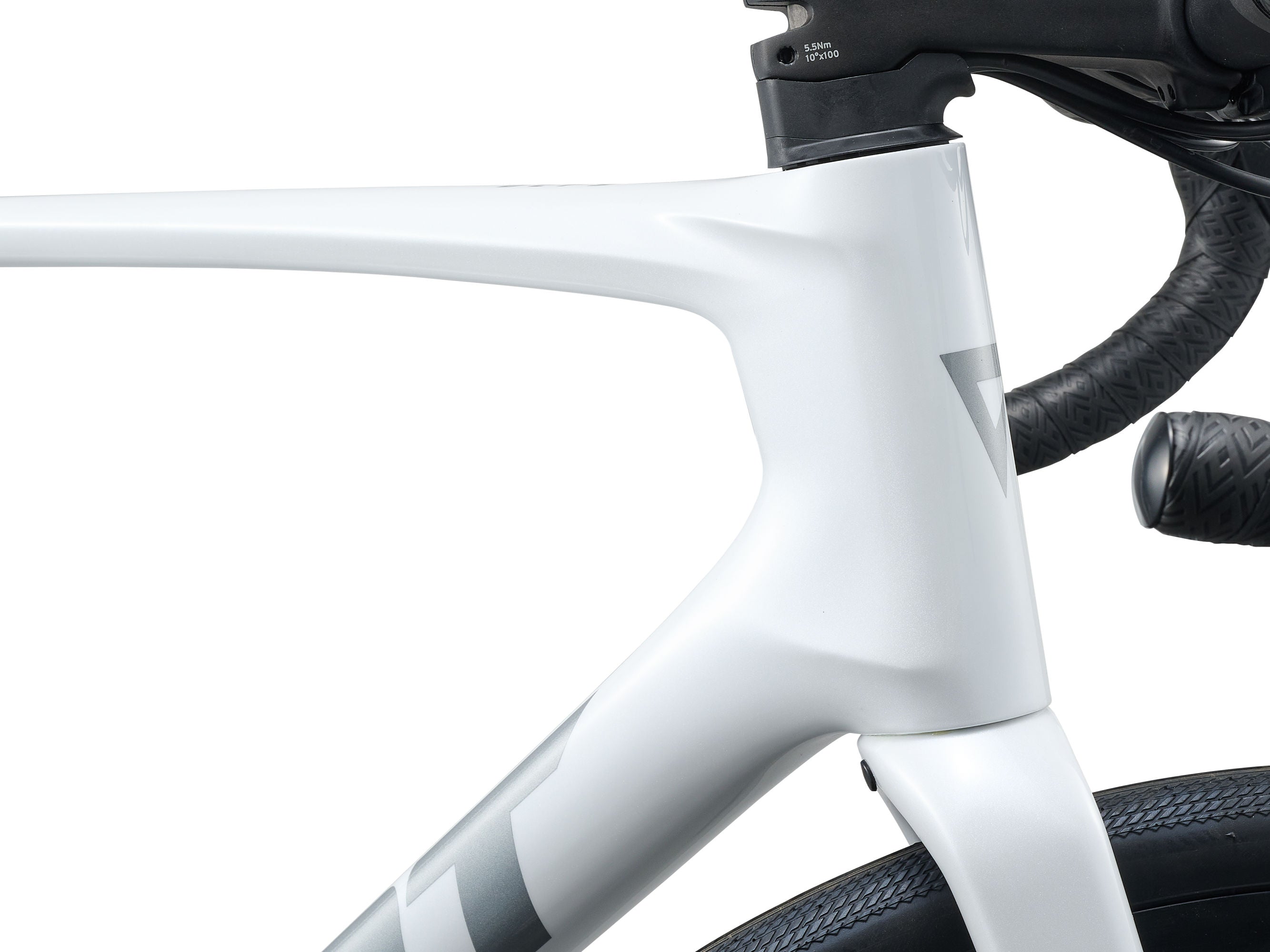 2027 Giant Defy Advanced 2 - Pearl White