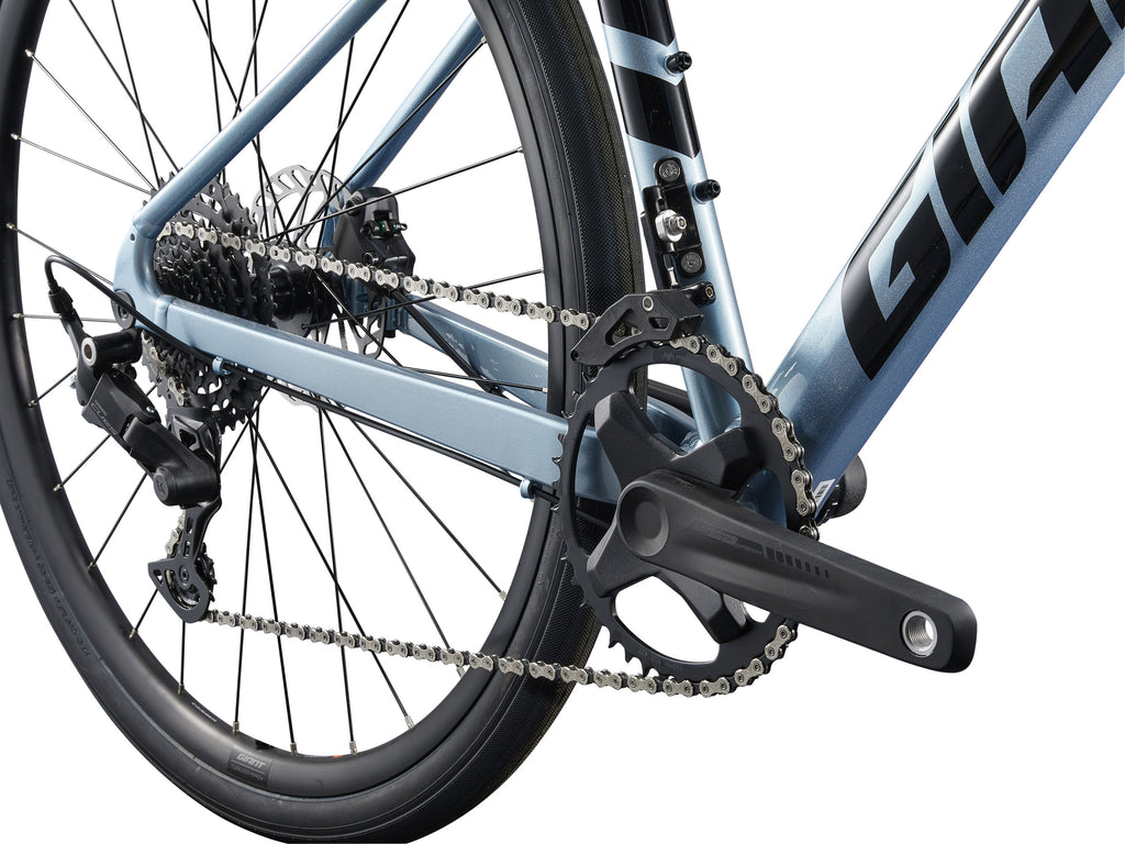 2025 Giant FastRoad AR 2 - Glacier Silver
