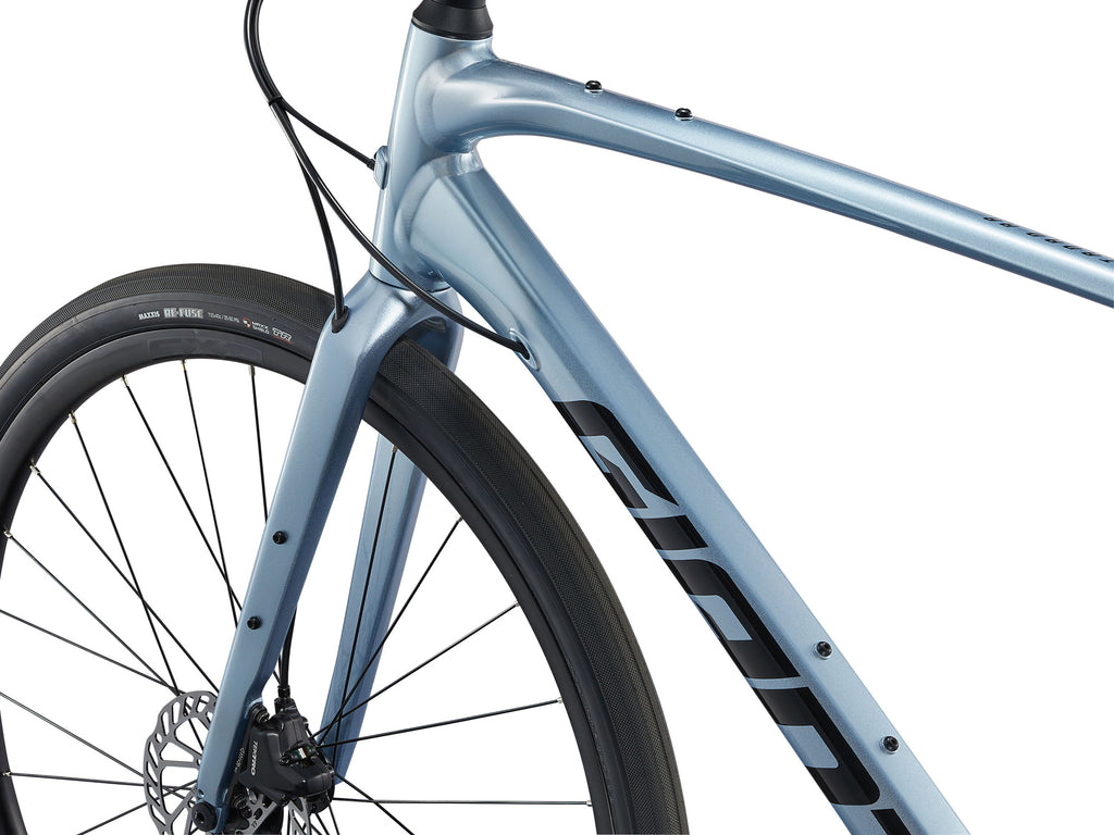 2025 Giant FastRoad AR 2 - Glacier Silver