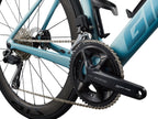 2027 Giant Propel Advanced Pro 1 Di2 - Cryo Silver