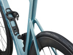 2027 Giant Propel Advanced Pro 1 Di2 - Cryo Silver