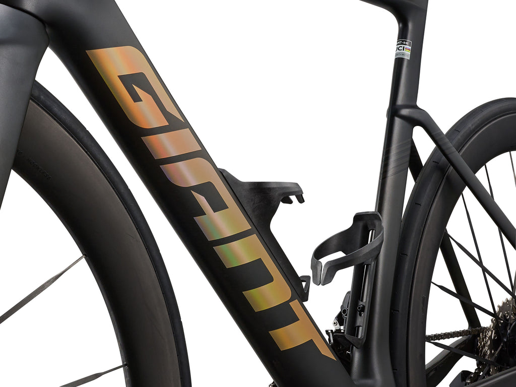 2027 Giant Propel Advanced SL 1 - Raw Carbon