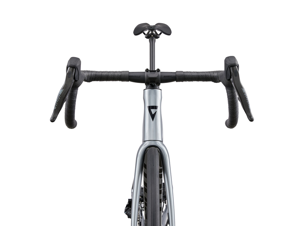 2026 Giant TCR Advanced Pro 1 AXS - Tech Silver