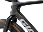 2027 Giant Revolt Advanced SL 0 - RawCarbon/PrismPearl