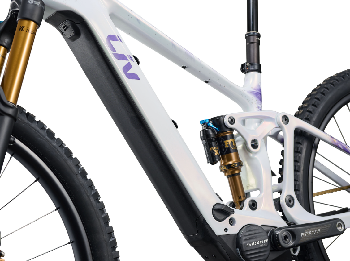 2027 Giant Intrigue Advanced E+ 0 25KM/H - Prism Pearl