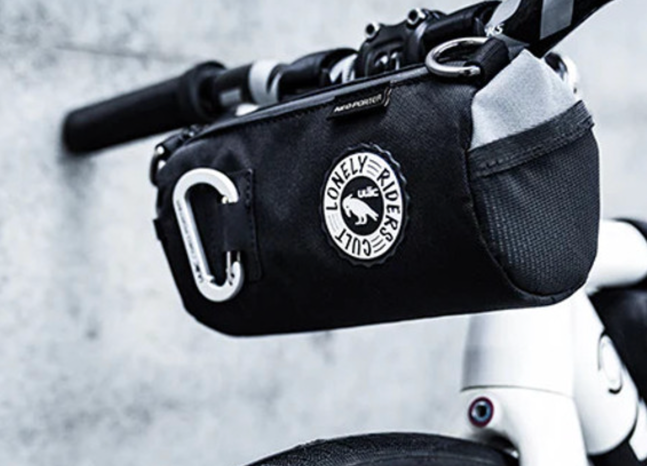 ULAC COURSIER H/BAR BAG 2.7L
