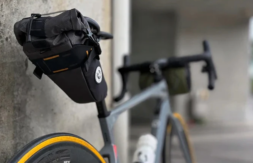 ULAC RADTAIL GT BAG 5.8L BLACK